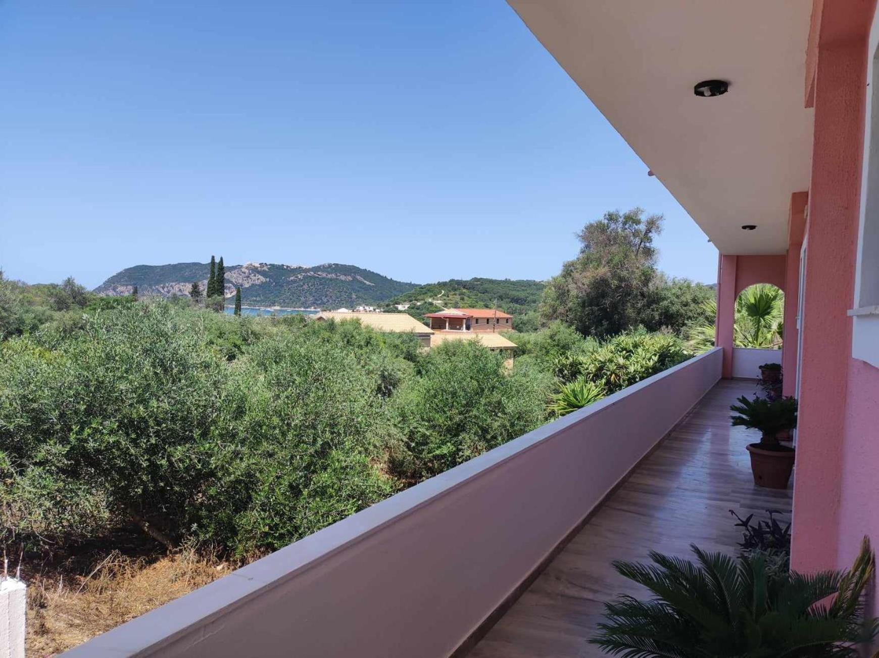 Hotel Marianna House Agios Georgios Pagon Esterno foto
