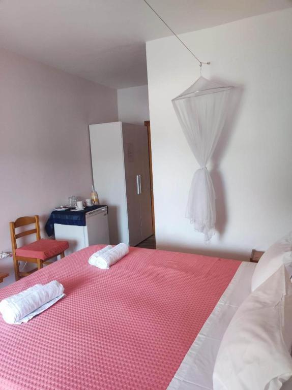 Hotel Marianna House Agios Georgios Pagon Camera foto